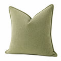 Cojín cuadrado 45 cm verde de tejido textil con ribete decorativo